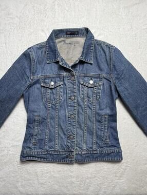 J. Crew Classic Women’s Denim Trucker Jacket Medium Wash Size Small
